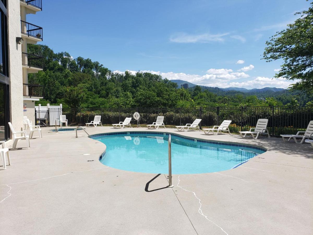 Gatlinburg Chateau Condo 302 ภายนอก รูปภาพ